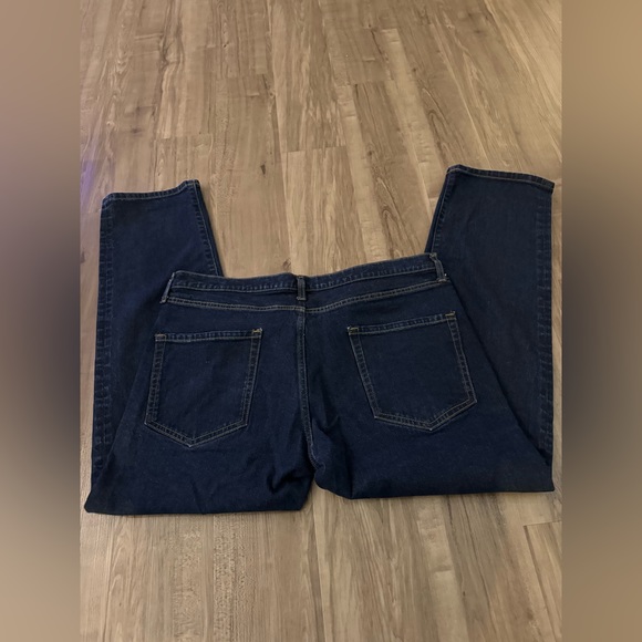 Men's Straight-Fit Jeans Size: 40W x 32L - Picture 10 of 10